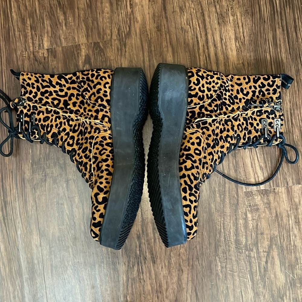 DIANE VON FURSTENBERG In Charge Leopard chunky suede Boots 9.5 - Picture 7 of 16